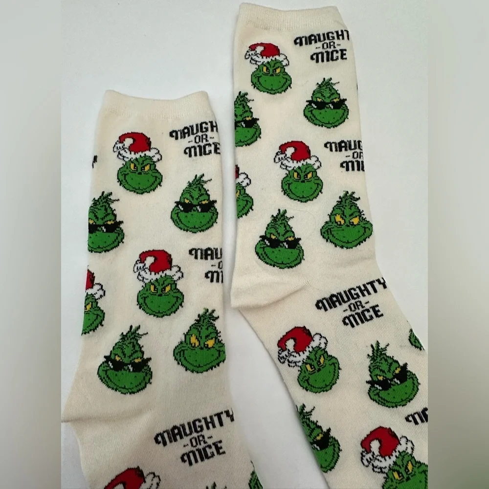 NWOT American Eagle The Grinch Crew Sock in White One Size